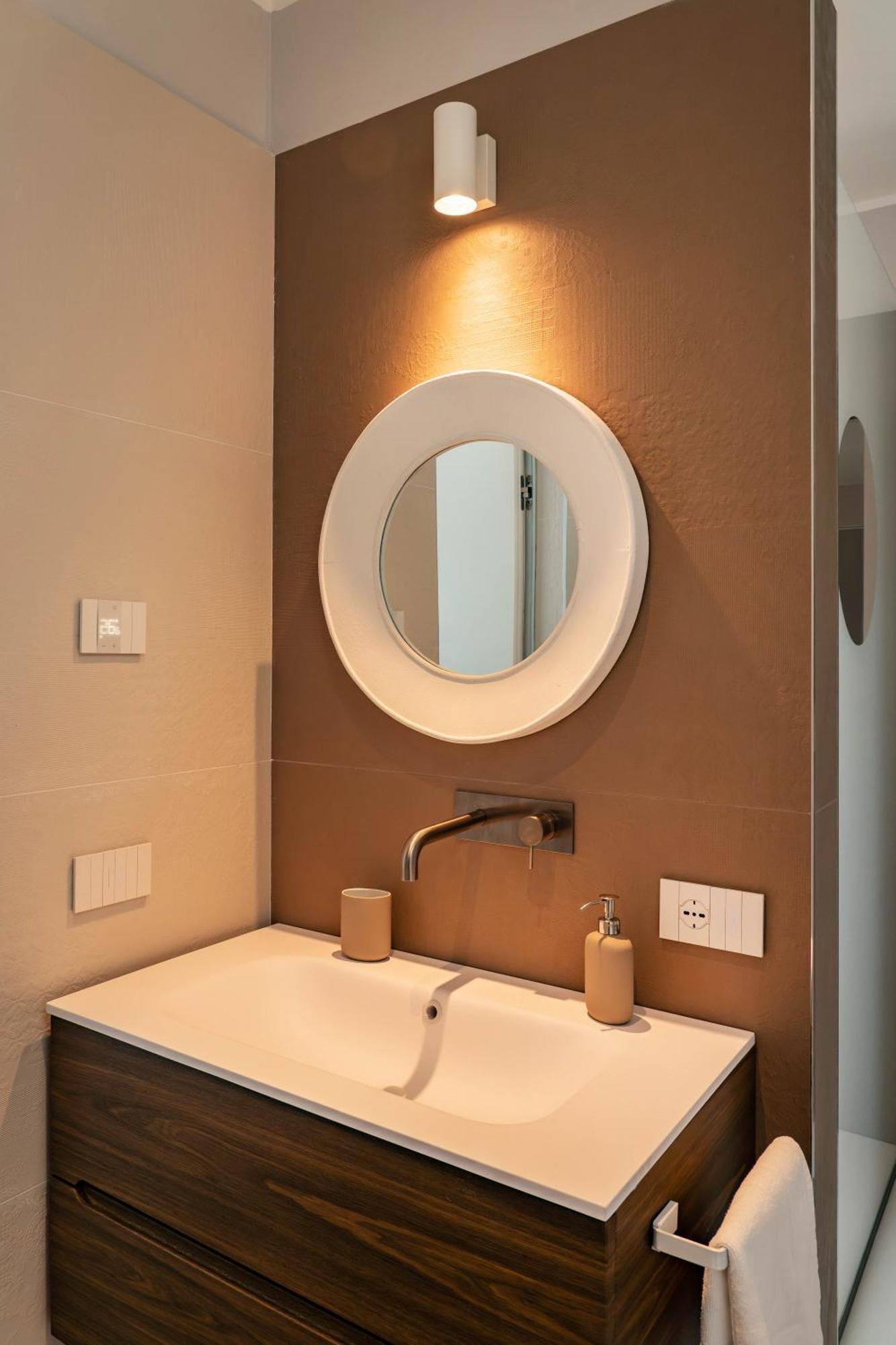 Palazzo Verdi Luxury Accomodation Бари Экстерьер фото